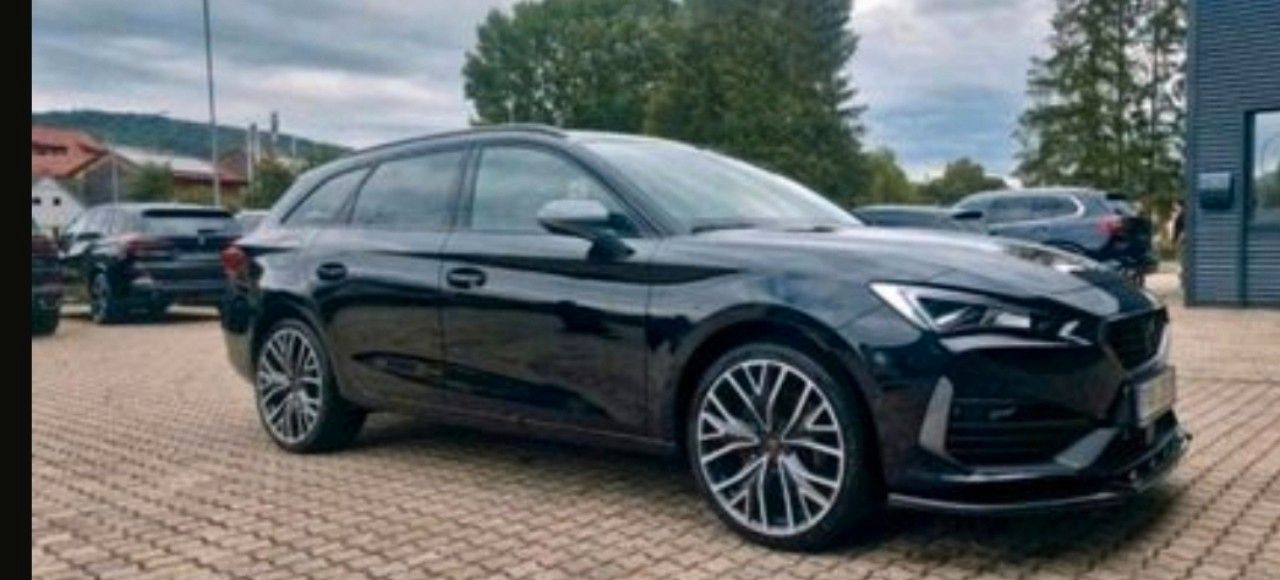 CUPRA Leon
