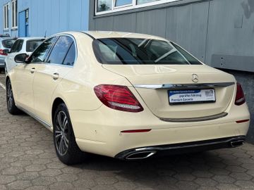 Mercedes E 220 - 3