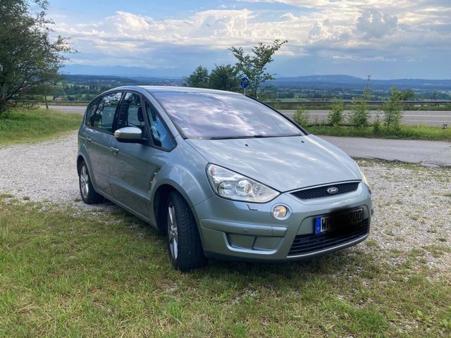 Ford S-Max, Familienvan, derzeit defekt, a...