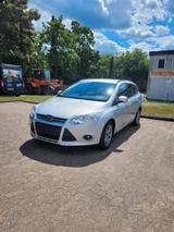 Ford Focus III 1.0 Eco Boost TÜV 4. 2027 - Ford Focus: Ii