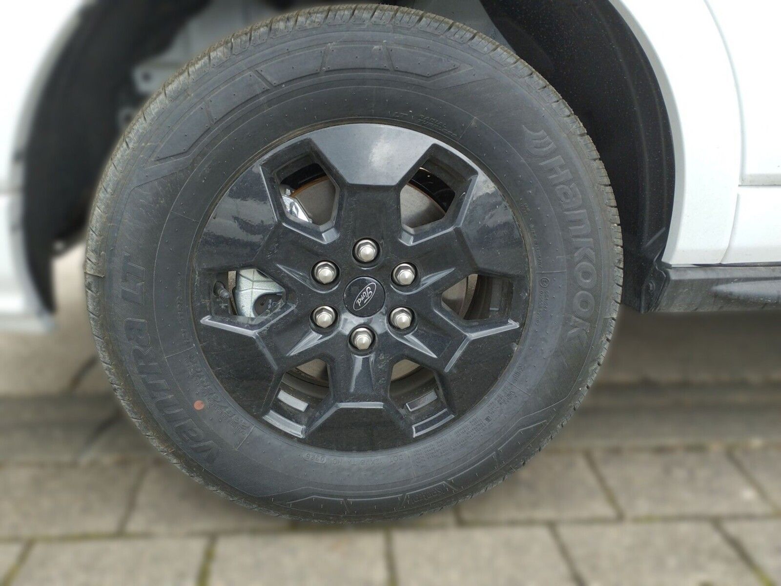 Fahrzeugabbildung Chausson Teilintegriert Titanium Line 640 mit AHK