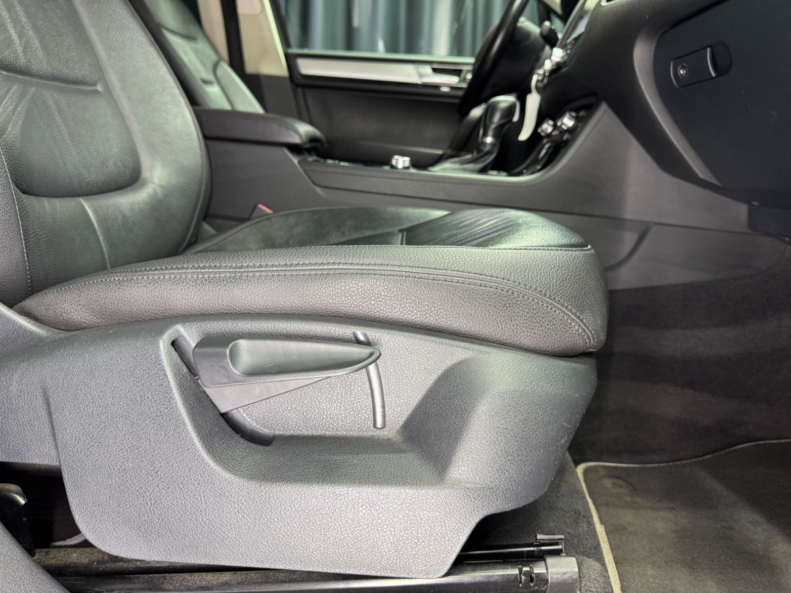 Fahrzeugabbildung Volkswagen Touareg V6 TDI 4Motion Terrain |LUFT|STDHZG