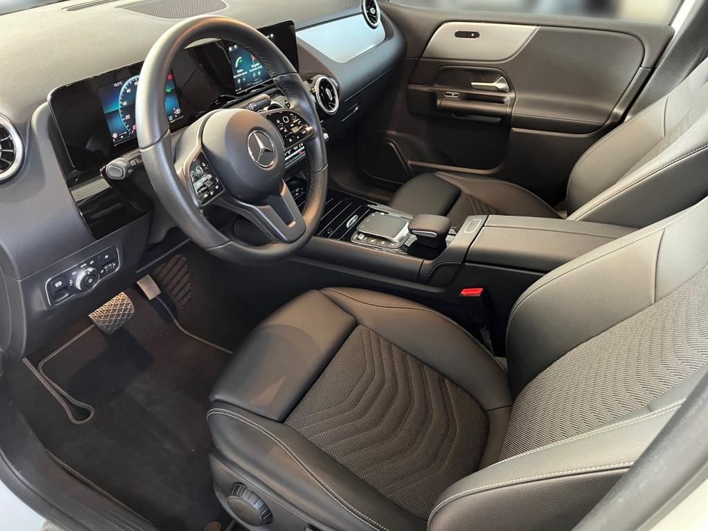 Fahrzeugabbildung Mercedes-Benz B 180 Style MBUX Kamera Totw. PTS DAB Sitzhzg.
