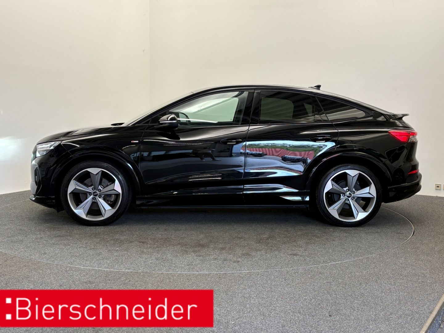 Audi Q4 e-tron Sportback 50 qu. 2x S line MATRIX 21 K foto 3