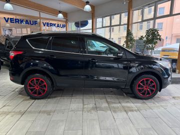Ford Kuga Cool & Connect