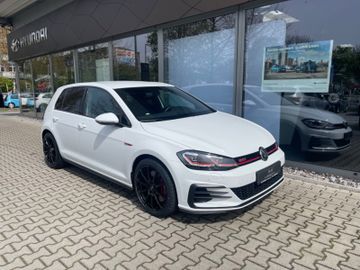 Fahrzeugabbildung Volkswagen Golf VII GTI Performance DSG NAVI LED Virtual