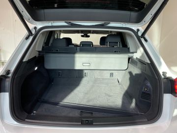 Volkswagen Touareg - 7