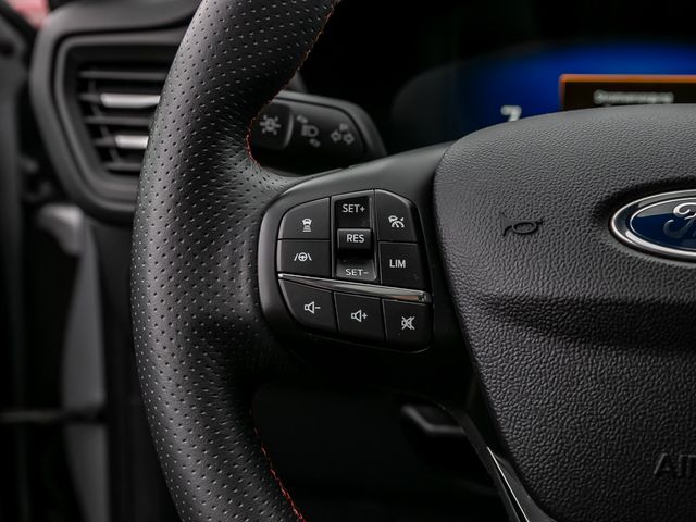 Ford Kuga 2.5 Plug-In Hybrid ST-Line X Winterpaket