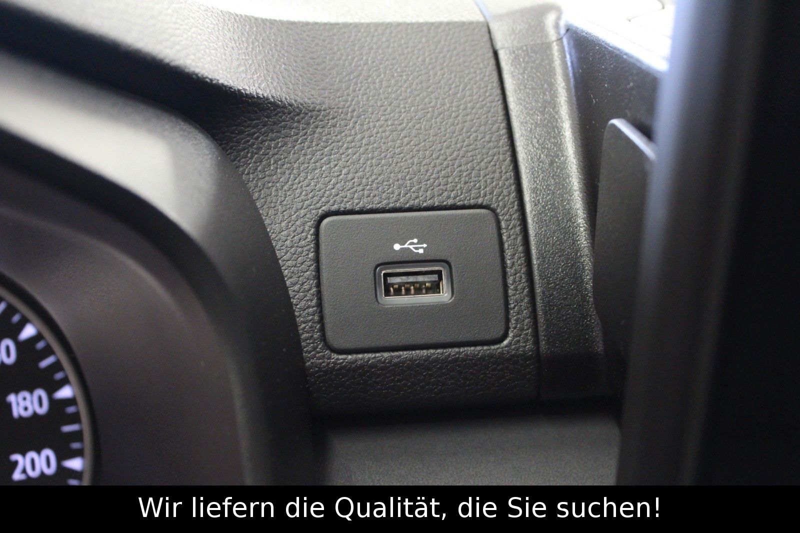 Fahrzeugabbildung Dacia Sandero Stepway Eco-G 100 Extreme+