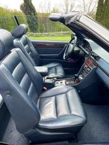 Mercedes-Benz Cabrio 300 CE-24, 1. Hd., Note 2 lt Gutachten - Mercedes-Benz 300 aus 1992: 300ce