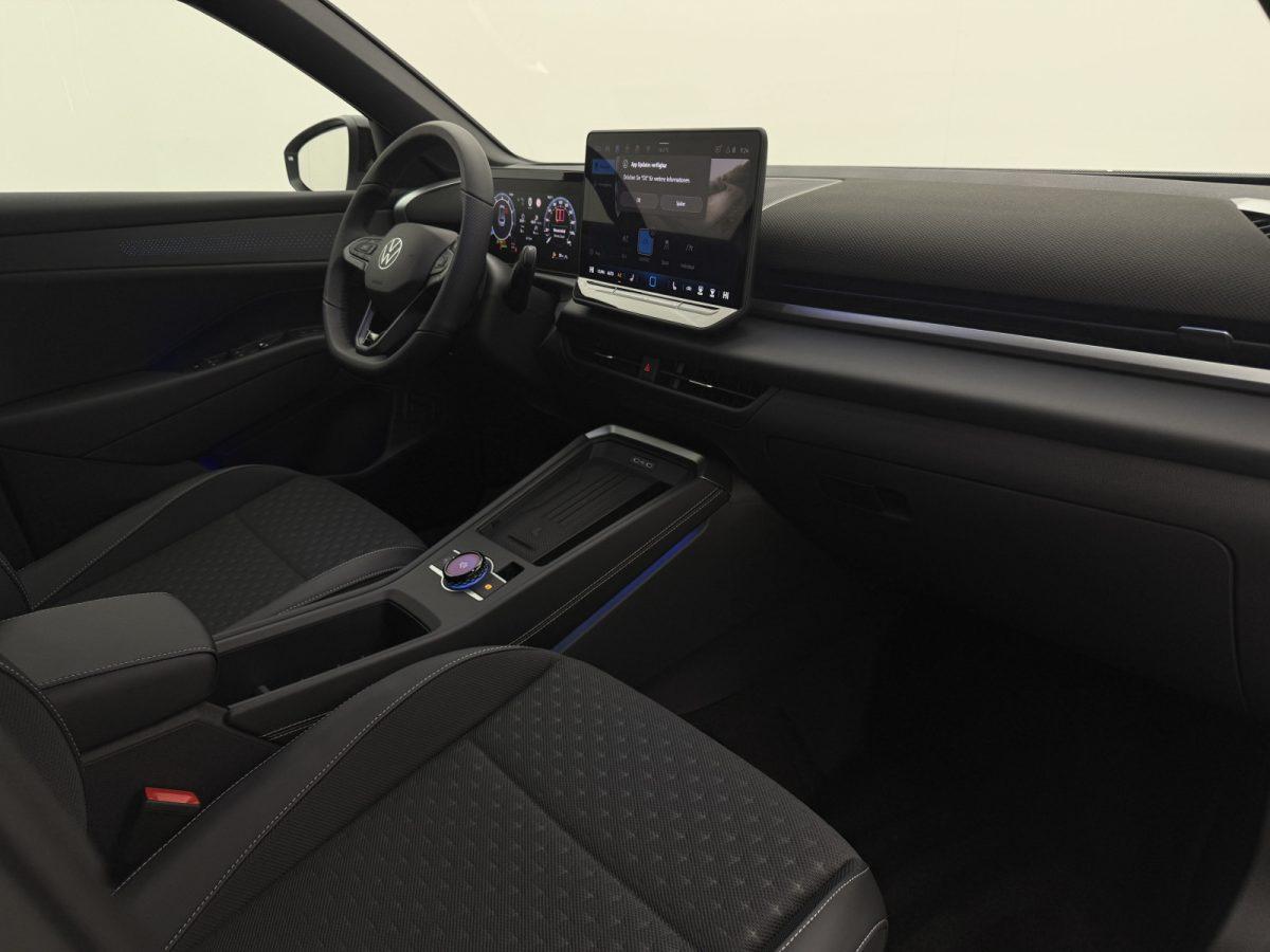 Volkswagen T-Roc 1.5 eTSI DSG R-Line+ASSIST+360+HUD+MATRIX+, миниатюра 28