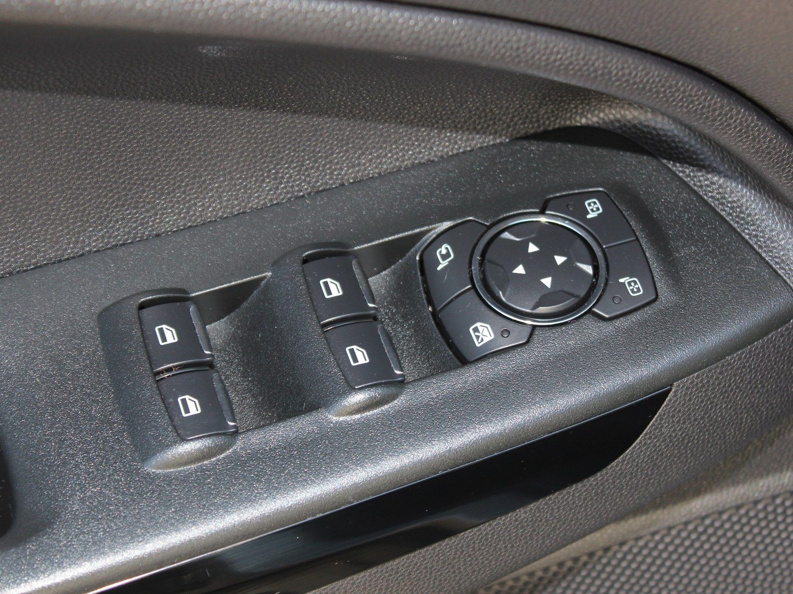 Fahrzeugabbildung Ford EcoSport Active 1,0 EcoBoost Start/Stopp
