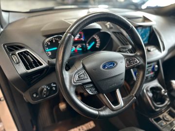 Ford Kuga ST-Line *Xenon*Leder*Navi*Kamera*