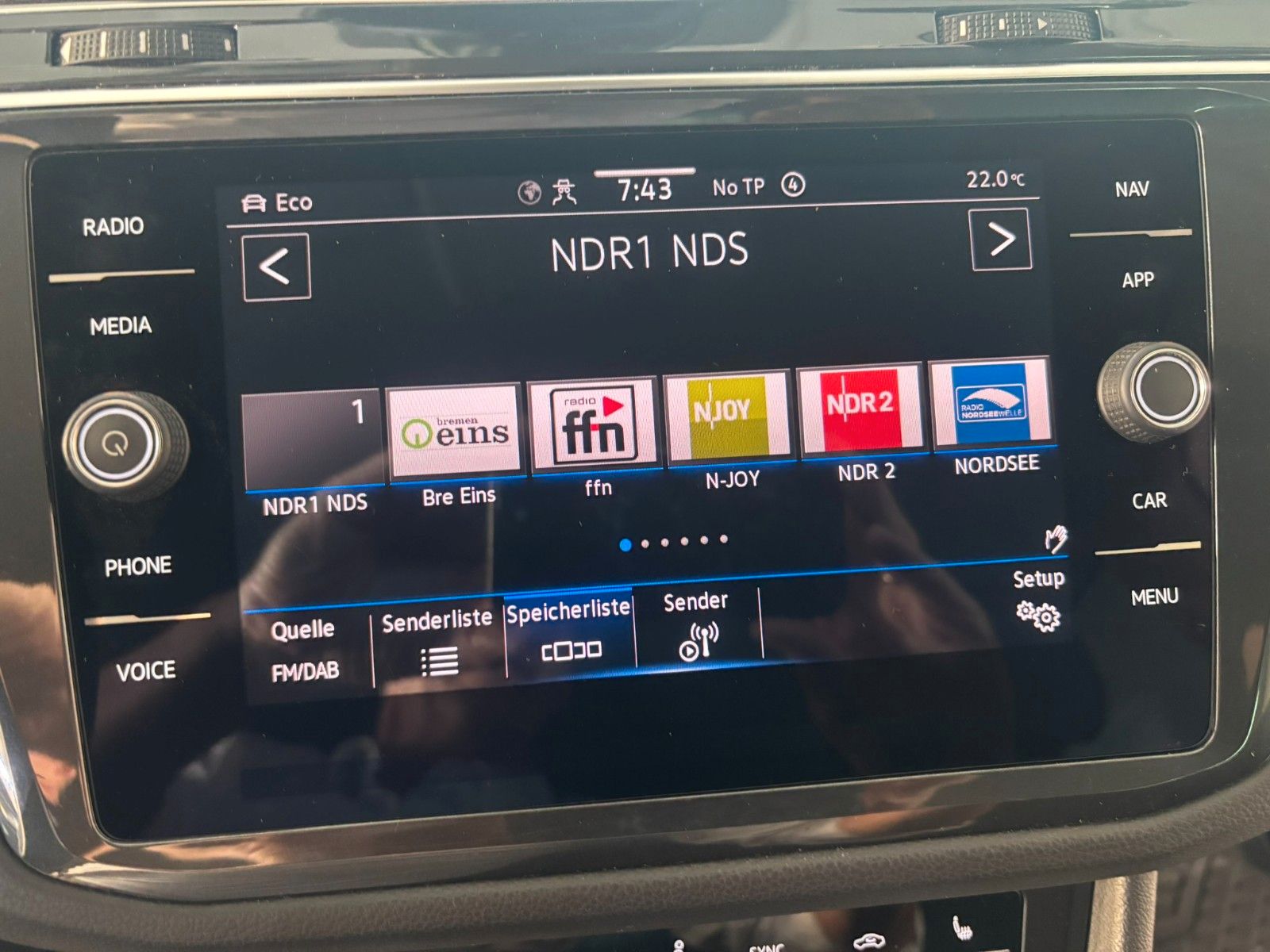 Fahrzeugabbildung Volkswagen Tiguan 2.0 TDI Life 4Motion AHK/NAVI/KAMERA/SHZ