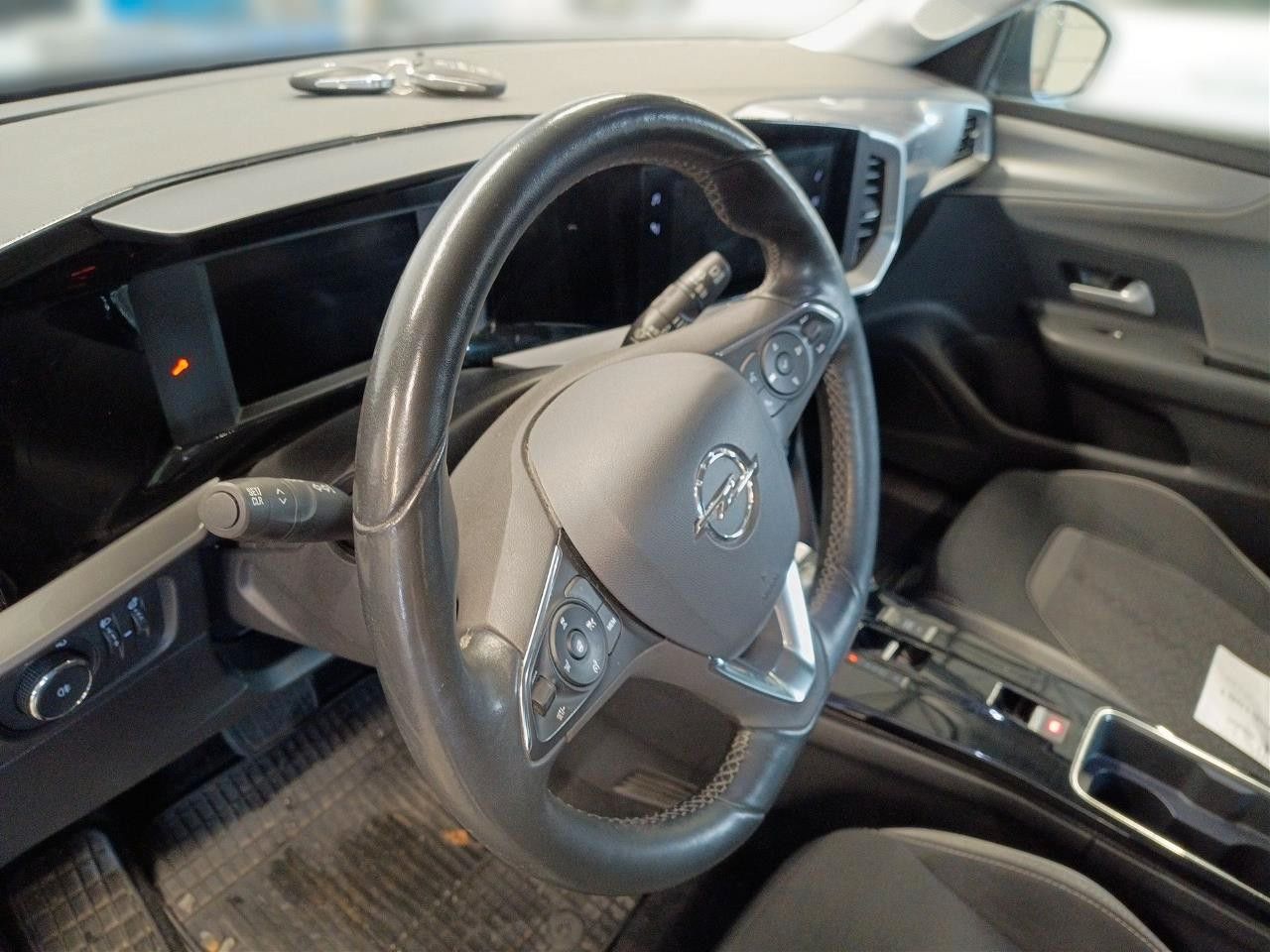 Fahrzeugabbildung Opel Mokka-e EDITION 3-PHASIG NAVI/LED/KAMERA/VIRT/SH
