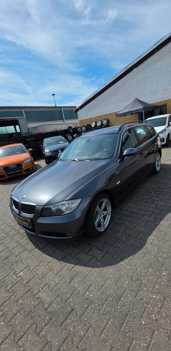 BMW 325 2006 — photo 14