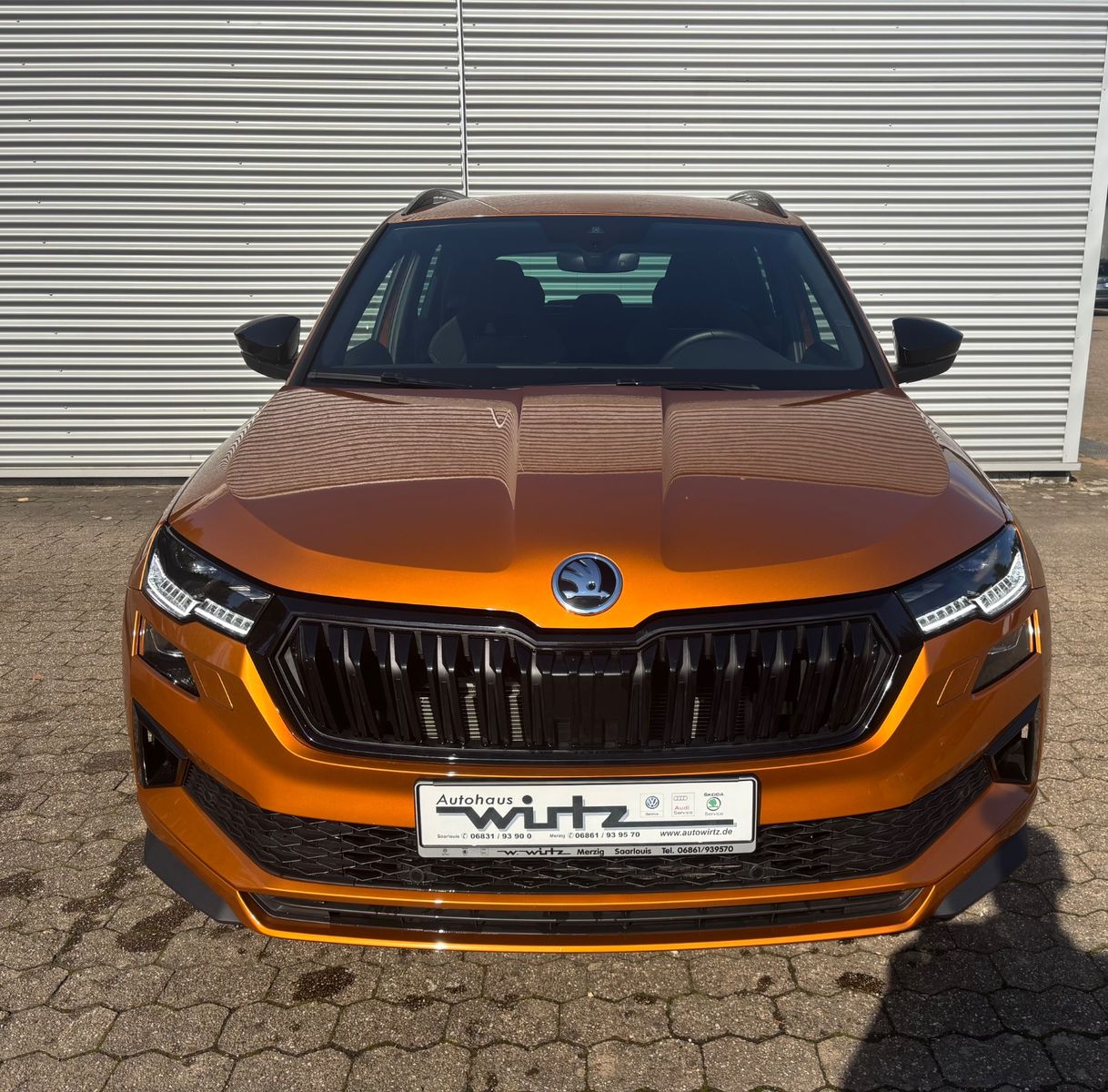 Fahrzeugabbildung SKODA Karoq Sportline Navi ACC KAM