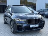 BMW X7 M50 i 6Sitzer/Massage/PANO/LASER/HeadUp/STHZ - BMW X7: M