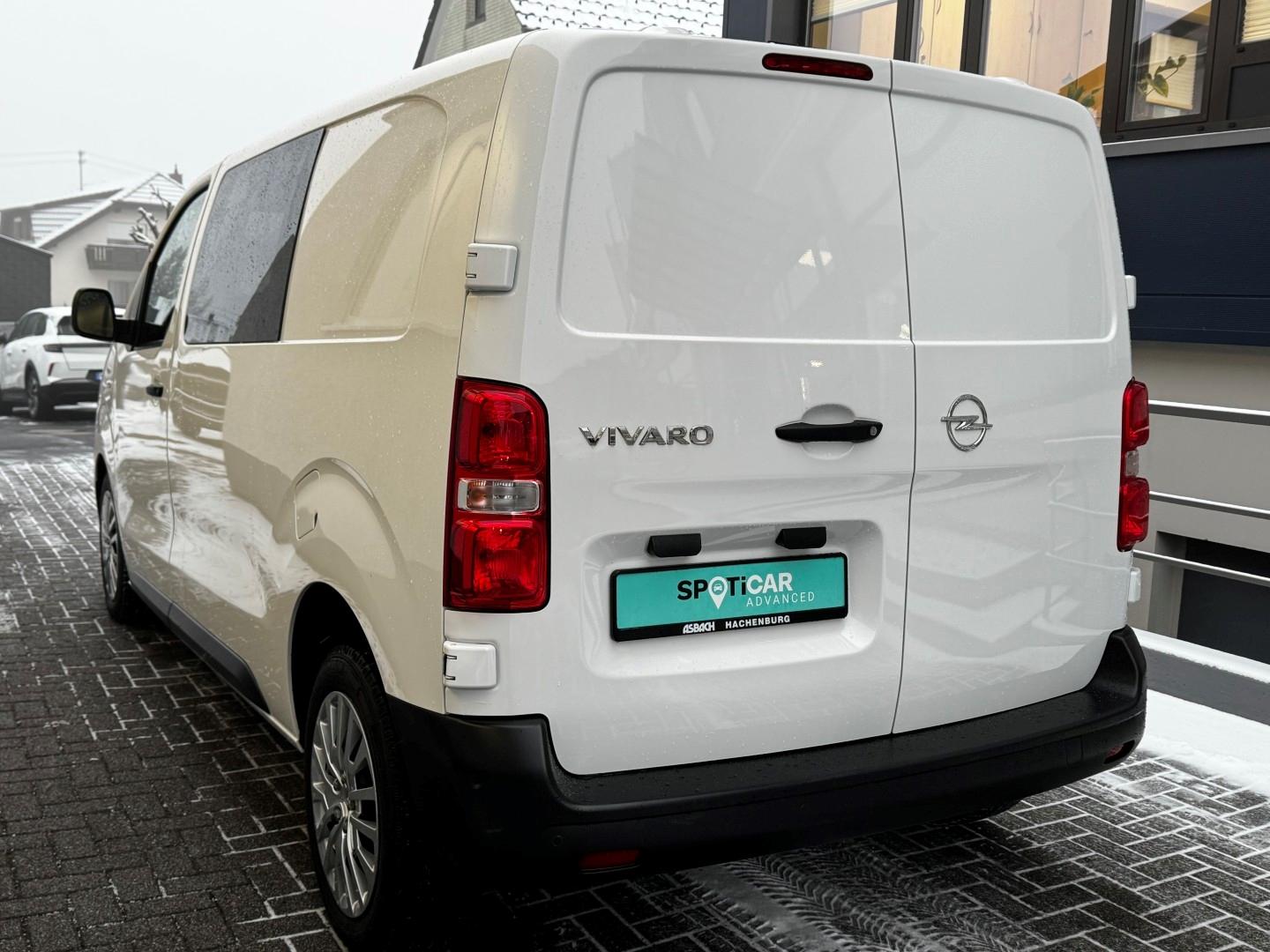 Opel Vivaro 6 Sitze SHZ Laderaumverkleidung