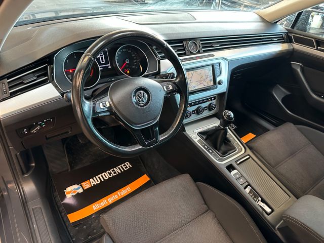 MYAUTOCENTER – Gebraucht- und Jahreswagen mit Werkstattservice in Pfaffenhofen Volkswagen Passat Variant Comfortline *4Motion*Kamera*AHK*