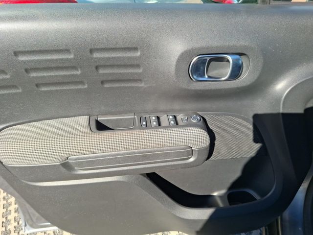 Citroën C3 Aircross Shine 1.2 PT 82 °Navi°RFK°PDC°SHZ°