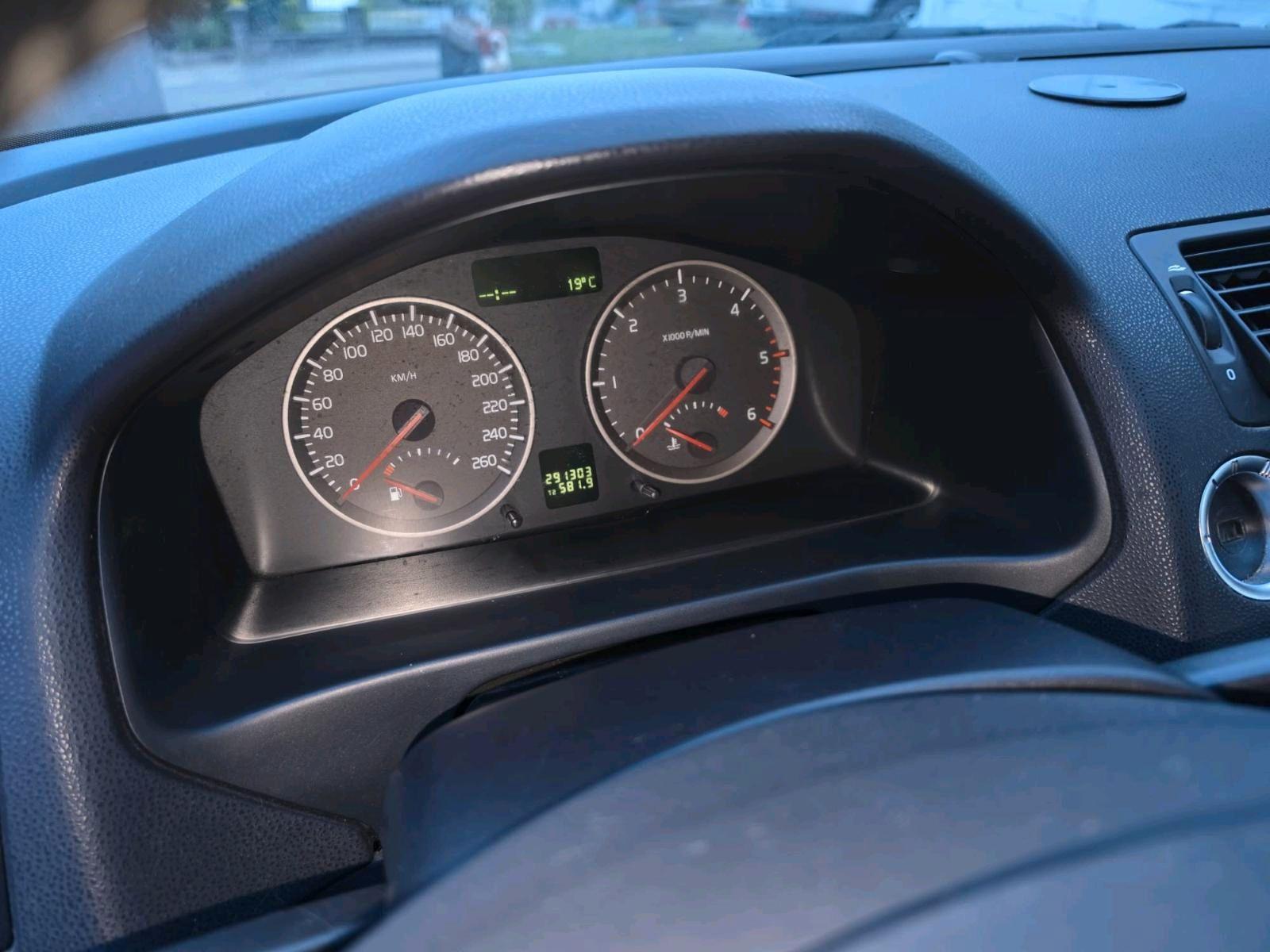 Volvo V50 2006 — photo 5