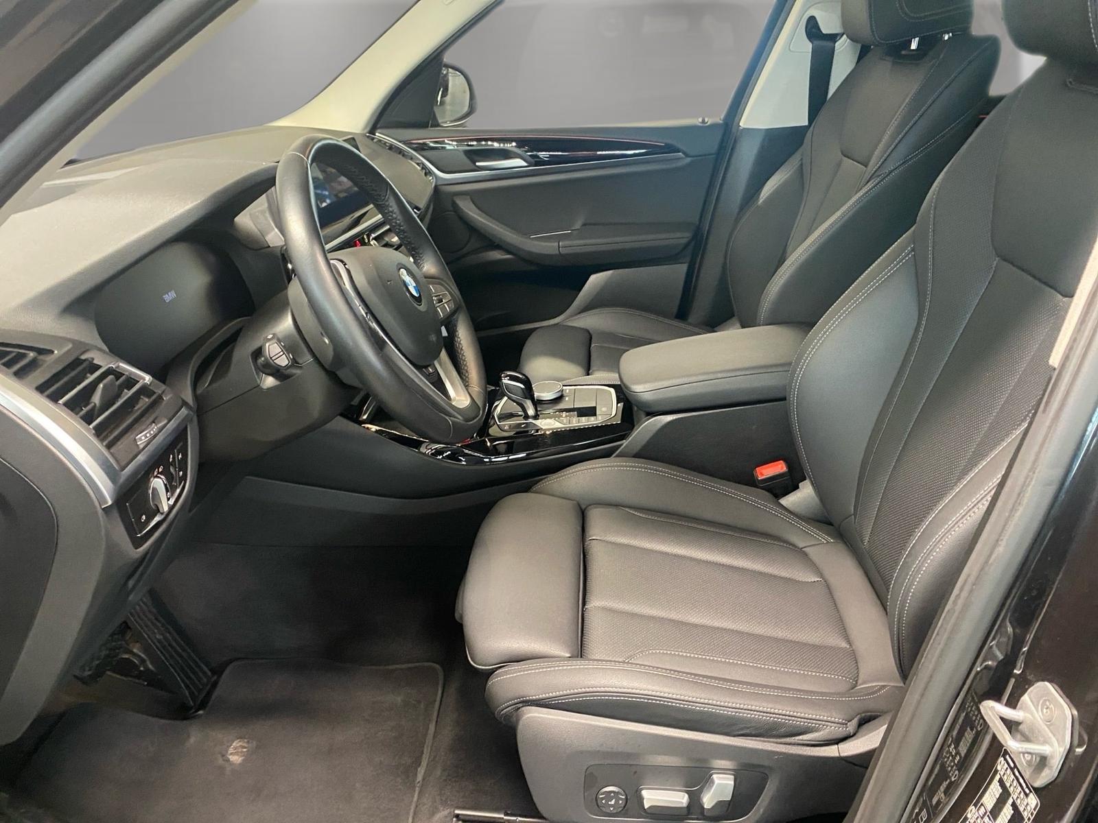 BMW X3 xDrive20i Navi AHK Head-Up Laser Kamera HiFi
