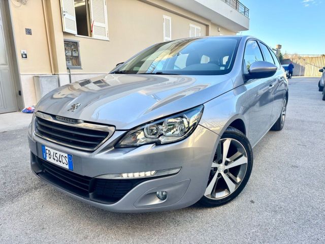 Peugeot 308 1.6 BlueHDi 120cv navigatore!