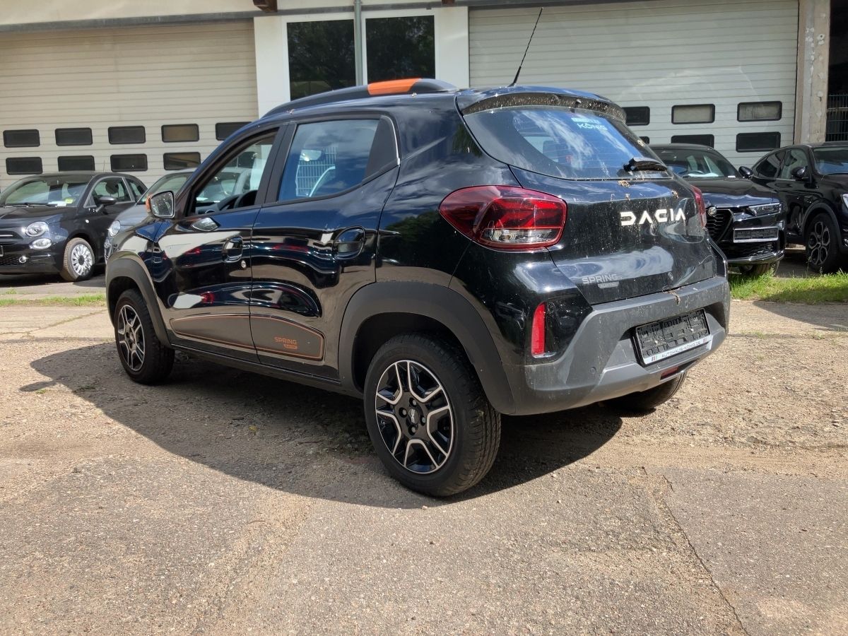 Dacia Spring - Bild 3