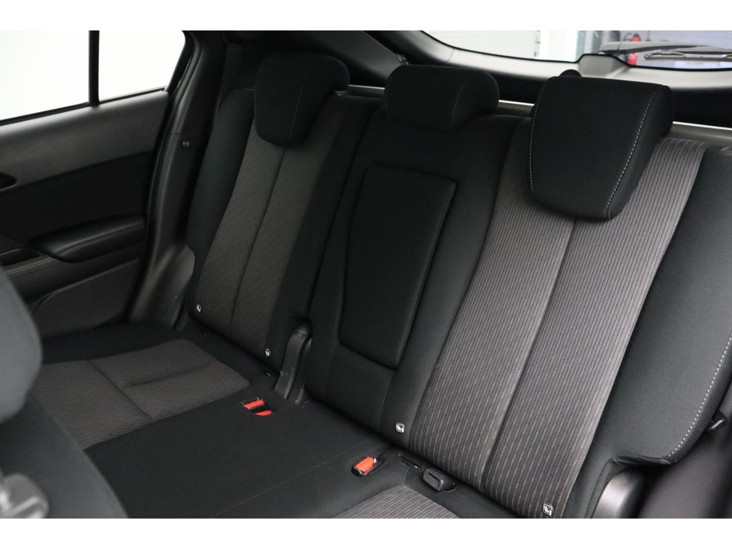 Fahrzeugabbildung Mitsubishi Eclipse Cross Basis Hybrid 4WD Rückfahrkamera