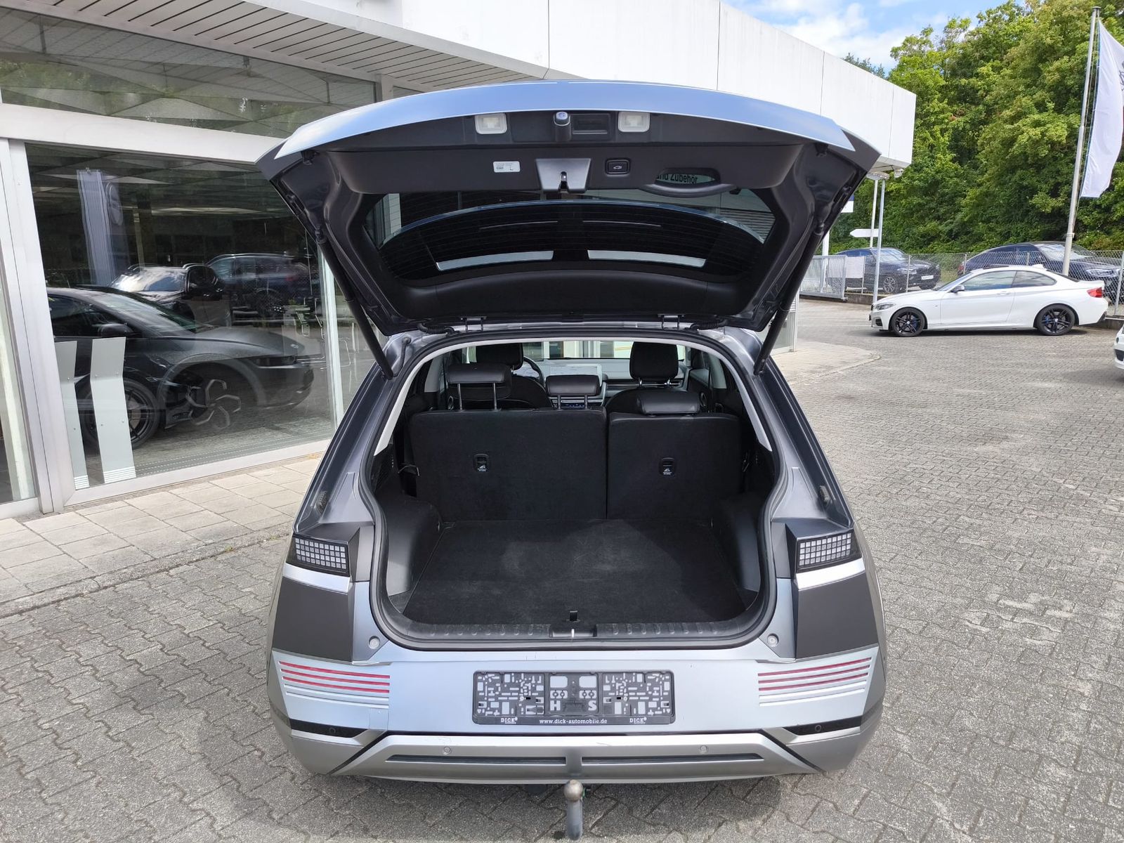 Fahrzeugabbildung Hyundai Ioniq 5 Uniq PANO+AHK+SHZ+HEADUP+NAV+ACC+360°+