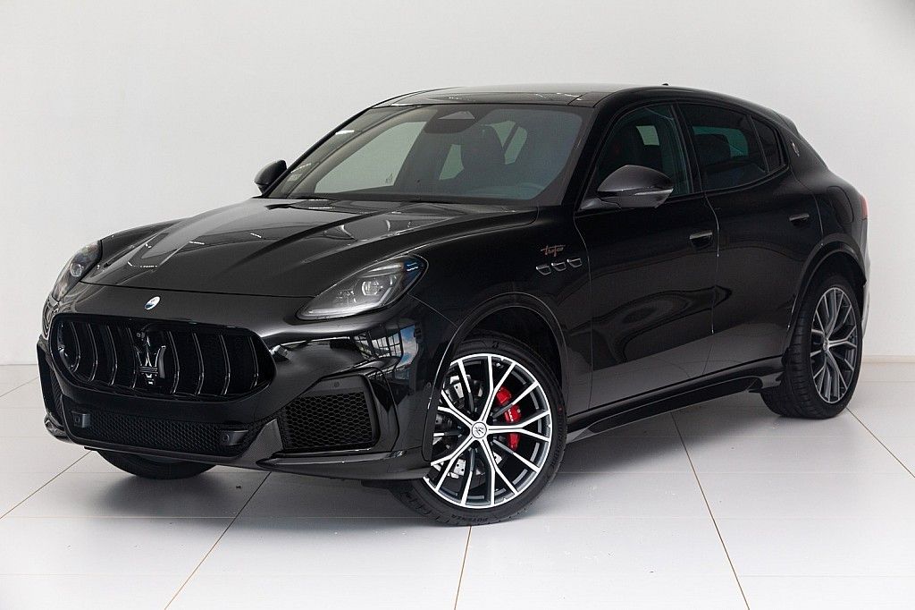 MASERATI Grecale
