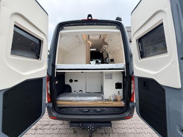 Westfalia James Cook 600 D Premium 18 Lithium SOLAR AHK