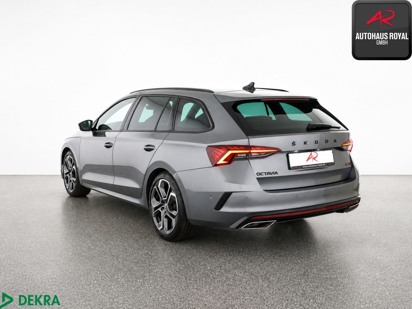Skoda Octavia Combi 2.0 TDI RS PLUS HUD,KEYLESS,KAMERA imagem 3