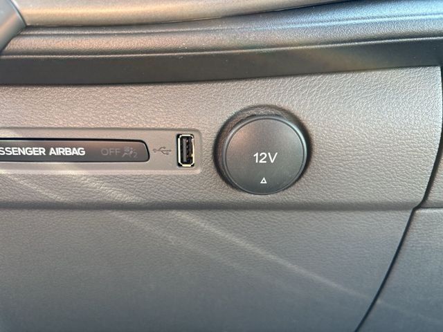 Fahrzeugabbildung Ford Transit 2.0 Ecoblue 350 L3 Trend #Rollstuhlumbau