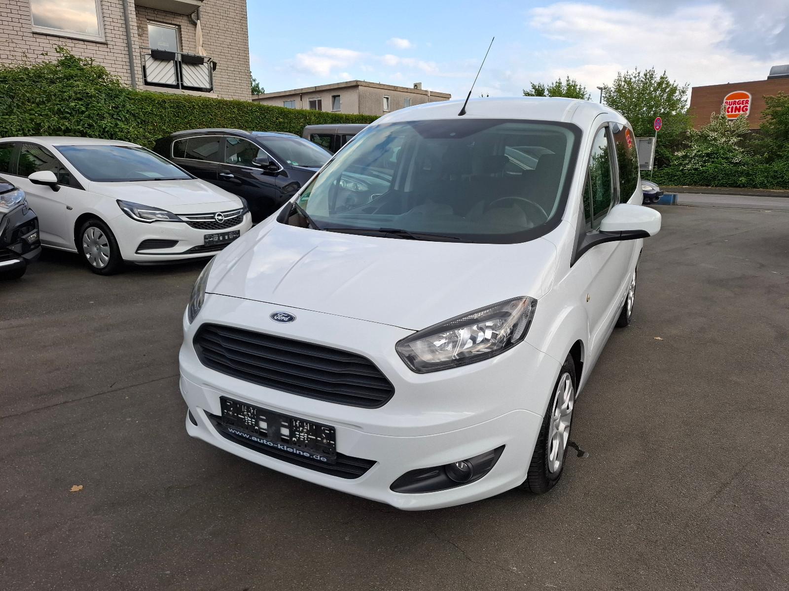 Ford Tourneo Courier Trend
