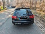Audi A4 2.0 TDI 110kW S line S line - Audi A4 mit Diesel-Antrieb: Limousine, 2.0