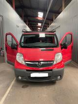 Opel Reserviert Opel Vivaro Transporter.  Klima, AHK