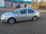 Volkswagen VW Bora 2.0 Highline Tüv 12/27 - Volkswagen Bora Highline mit Benzin-Antrieb