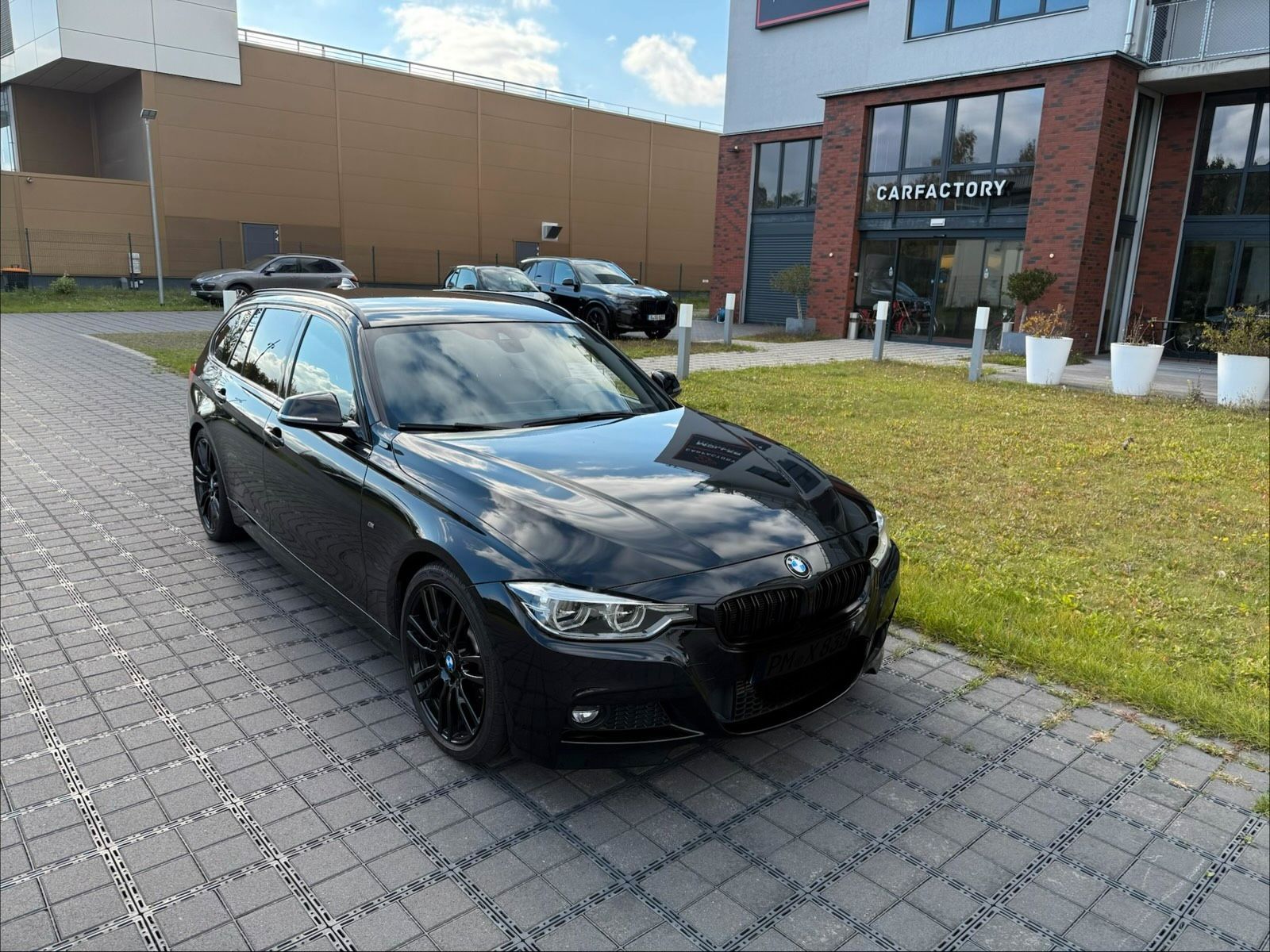 BMW BMW F31 330d M Paket LCI