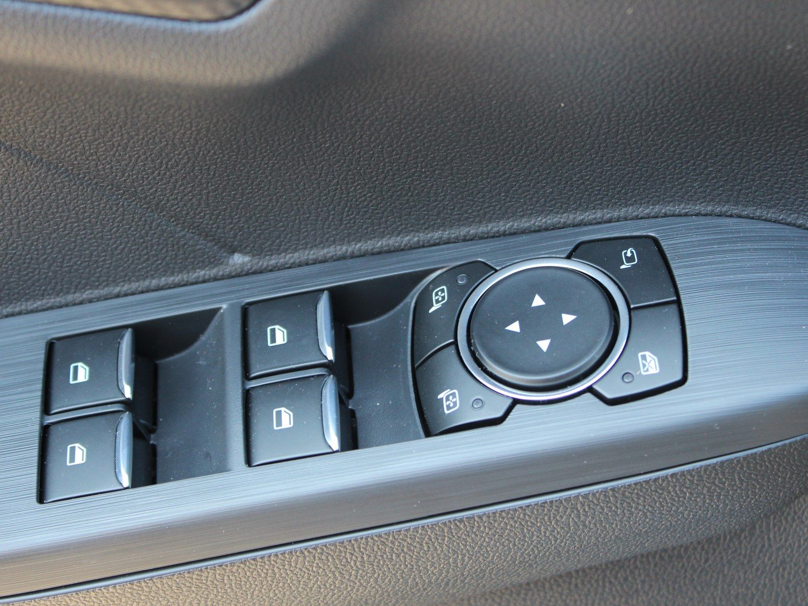 Fahrzeugabbildung Ford Kuga Hybrid ST-Line X