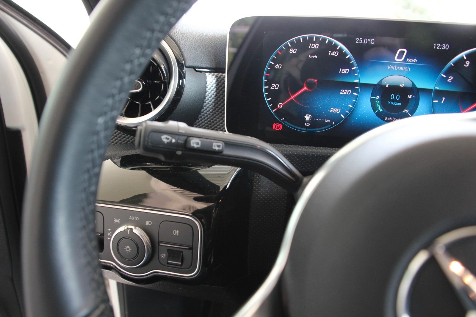 Fahrzeugabbildung Mercedes-Benz A 200 Progressive