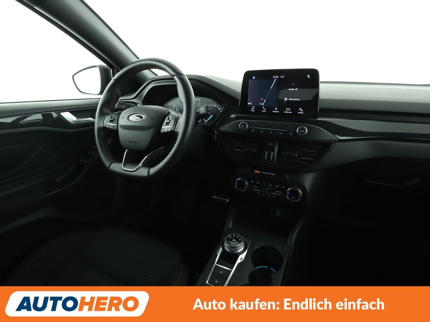 Ford Focus 1.5 EcoBoost ST-Line Aut.*NAVI*LED*CAM*