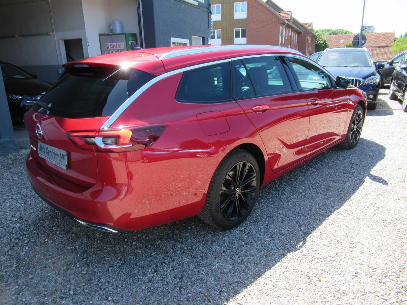 Opel Insignia Sports Tourer 2.0 Ultimate
