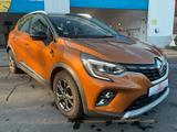 Renault Captur II Intens Autom. LED AHK Navi Kamera ACC - gebrauchte Renault Captur aus dem Jahr 2021