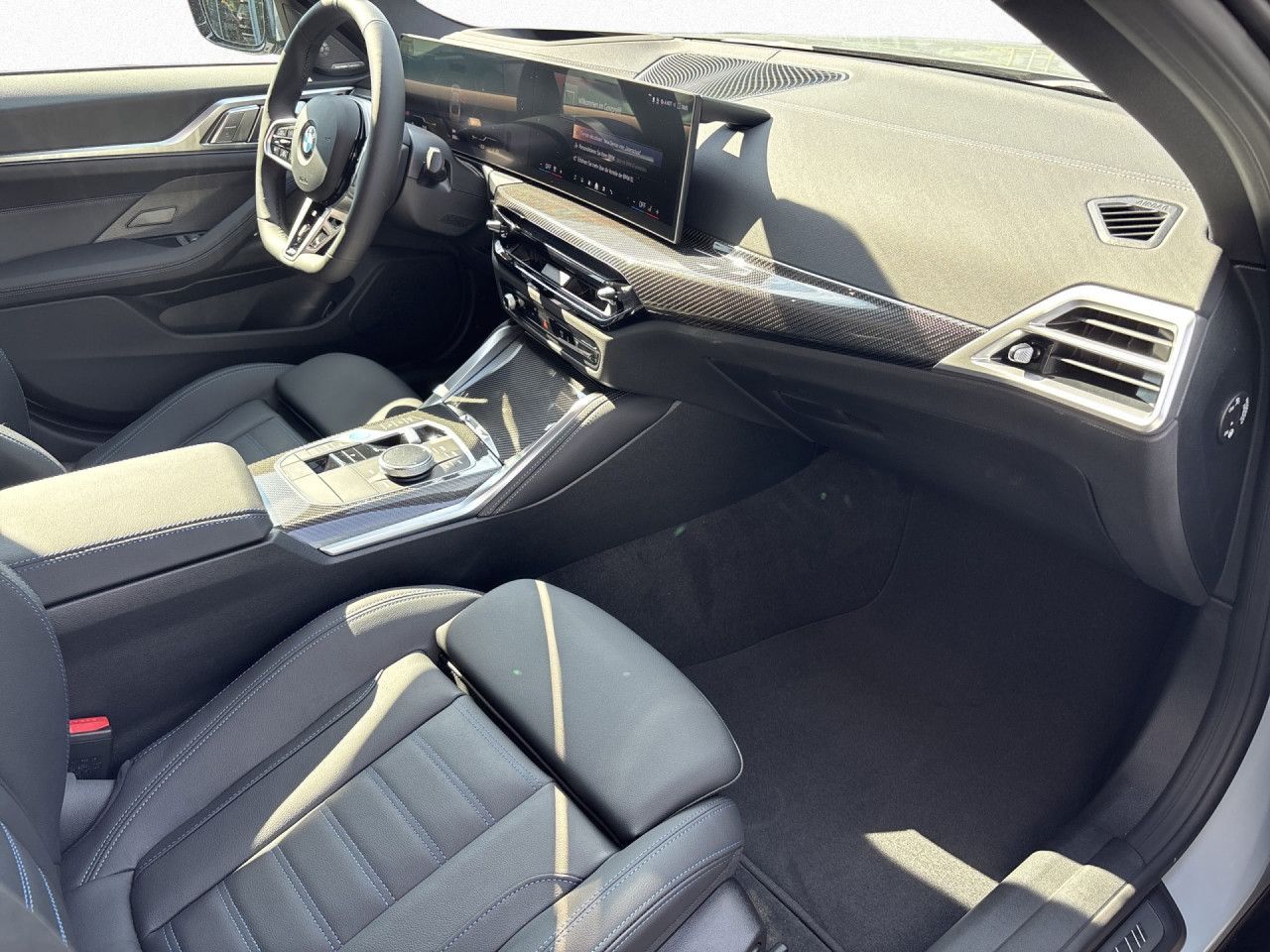 BMW i4 - Bild 12