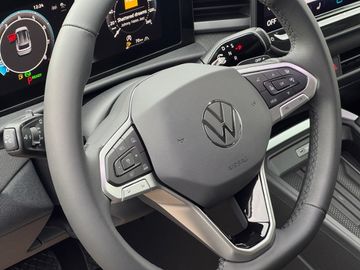 Volkswagen T-Roc Life 1.5 eTSI 150 PS 7-Gang-DSG