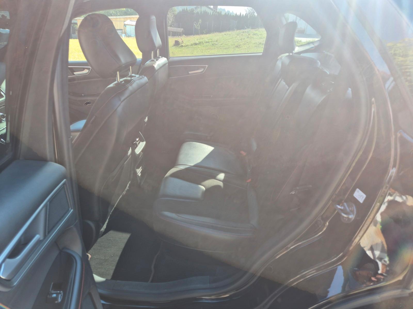 Ford Edge 2,0 l EcoBlue Bi-Turbo 4x4 ST-LINE Auto...