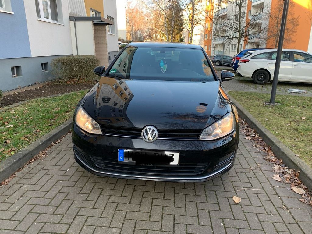 Image of Volkswagen Golf
