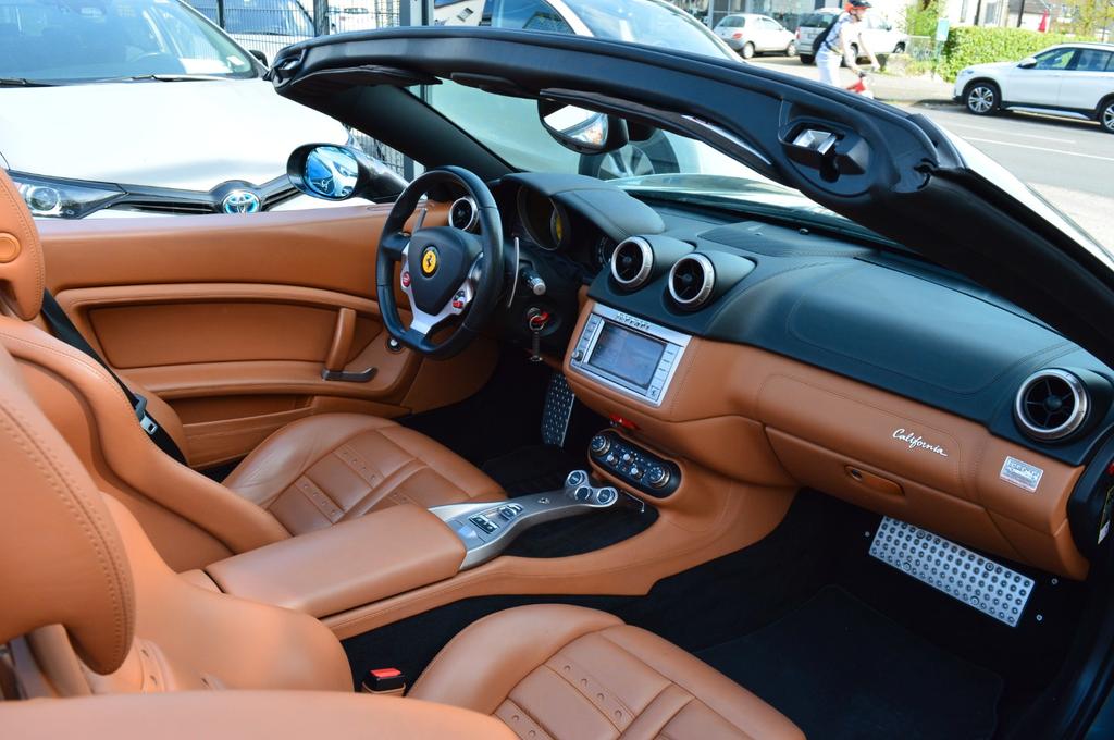 Ferrari California